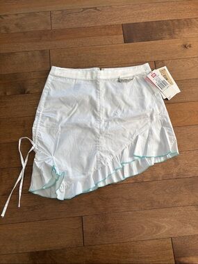 Ecko Unlimited White Satin-Trim Cotton Mini Skirt